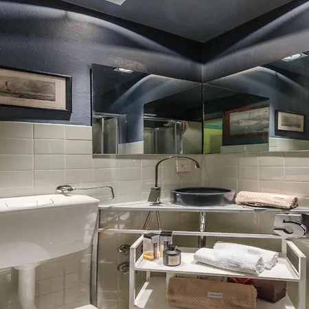 Apartment In Near The